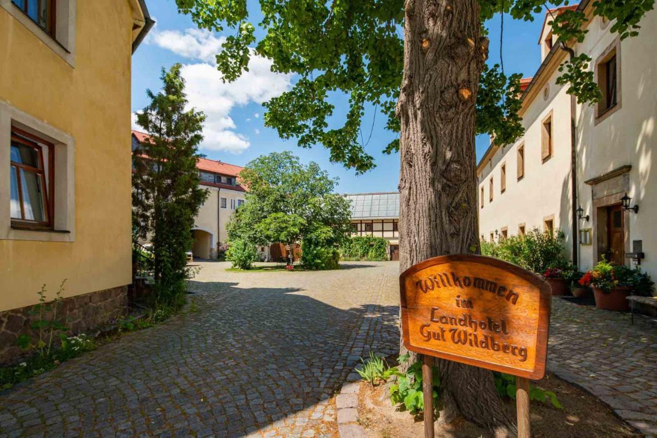 Landhotel Gut Wildberg Meißen Exterior foto